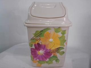 BASURERO VAIVEN PINTADO 10LTS DE PLASTICO