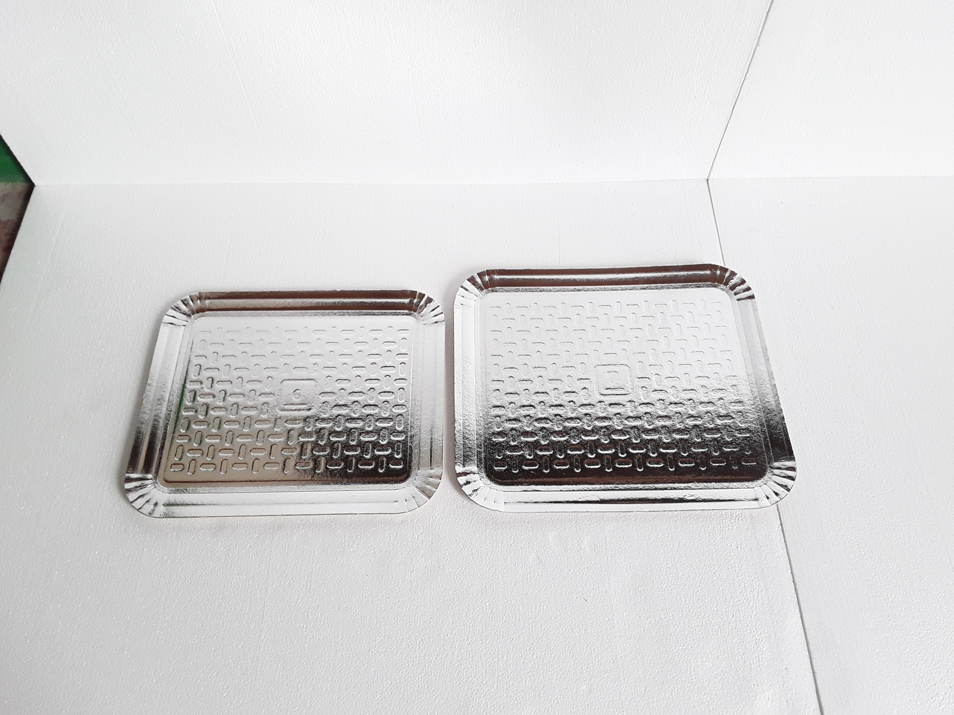BANDEJA LAMINADA NR.8