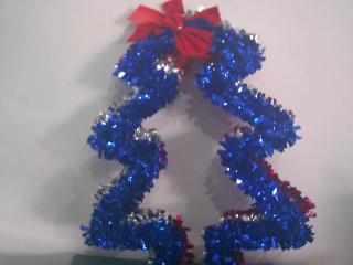 ADORNO NAVIDEÑO PARA PUERTA DISEÑO ARBOLITO