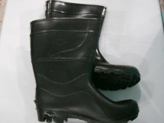 BOTA DE GOMA NEGRO CAÑO CORTO