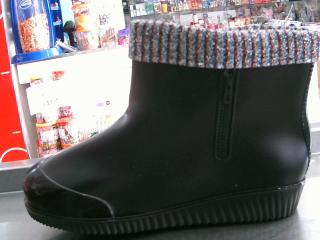 BOTA DE GOMA CORTO 