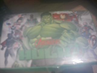 CARTUCHERA 86PCS DISEÑO HULK 