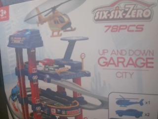 AUTO PISTA SIX-SIX-ZERO 78PCS 