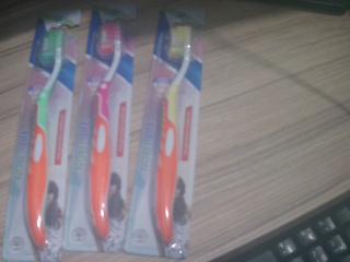 CEPILLO DENTAL NOBEL LIFE X12 UNID.