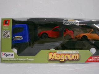 CAMION CIGUEÑA C/ 2 AUTOS MAGNUN