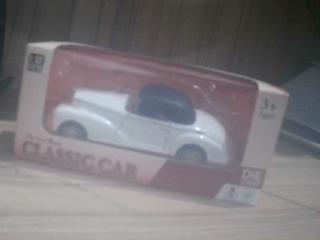 AUTO COLECCION CLASSIC CAR 1PC 9033
