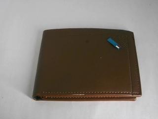 BILLETERA DE CUERINA P/HOMBRE KINGDUSHI