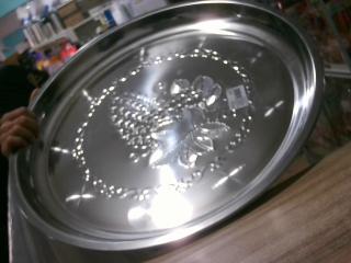 BANDEJA DE METAL REDONDA PLATEADO 49710