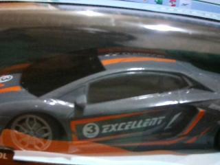 AUTO C/CONTROL EN CAJA SPORT CAR
