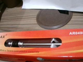 BOMBILLA INOX CON LIMPIADOR EN CAJA AR0498