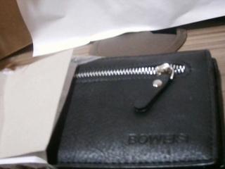 BILLETERA DE CUERINA BOWEISI C/CIERRE P/HOMBRE.