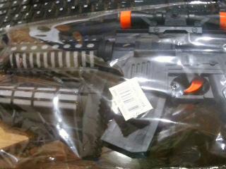 AMETRALLADORA CON SONIDO Y LUCES RC-24448