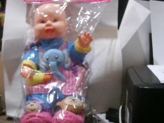MUÑECA BEBE EN BOLS  MY RC-24402