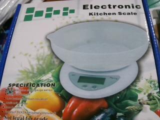 BALANZA DIGITAL CON PLATO MEDIDOR  ELECTRONIC 