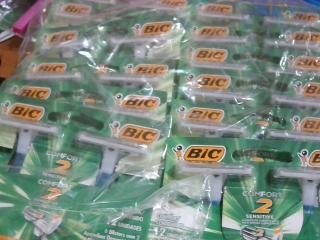 AFEITADORA BIC CONFORT 2H X12 VERDE (12X2)
