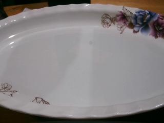 BANDEJA DE MELAMINA OVAL. 30X21CM 52948