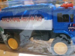 CAMION CISTERNA TRUCK EN BOLS RC-24536