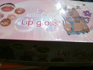 BRILLO LABIAL 2EN1 CAPIBARA X24UN 