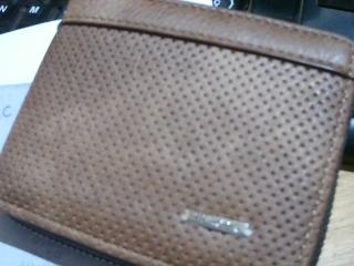 BILLETERA DE CUERINA P/CABALLERO M49871