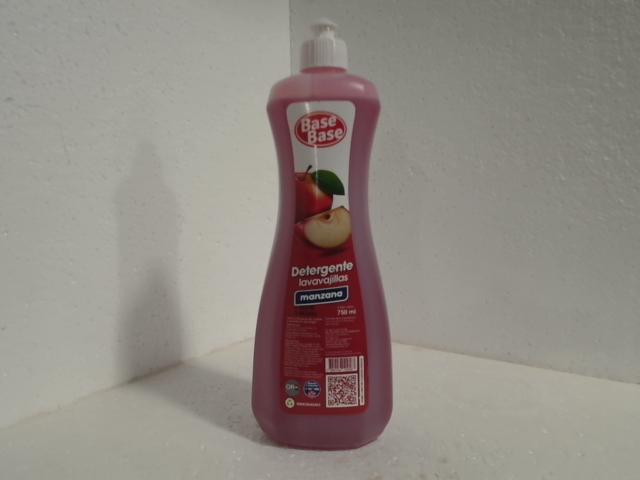 DETERGENTE BB MANZANA 750ML
