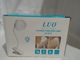 LAMPARA DE ESCRITORIO PINZA LU-611 LUO