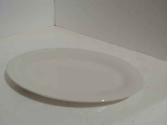 BANDEJA DE PORCELANA 26CM RC-26326