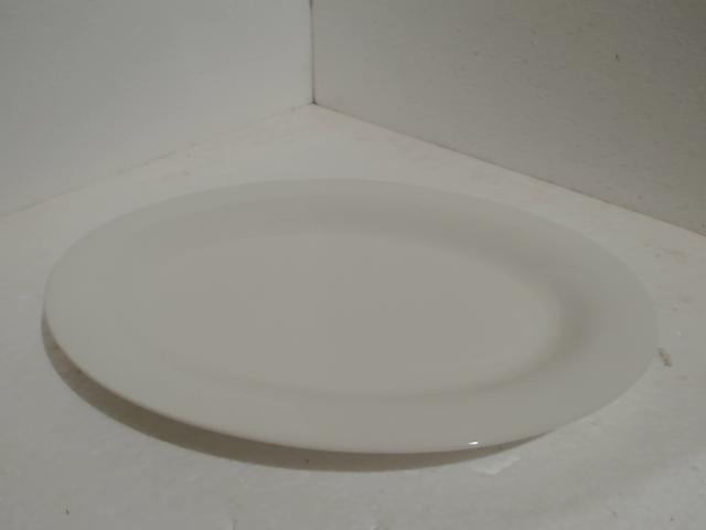 BANDEJA DE PORCELANA 32CM RC-26322