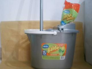 BALDE CON MOPA 15LTS 