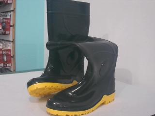BOTA DE GOMA BORDE AMARILLO INNPRO